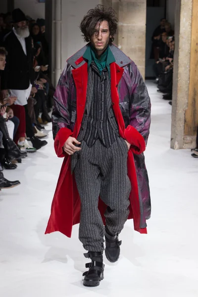 Look 20
